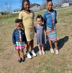 Meet your Posher, Laronda